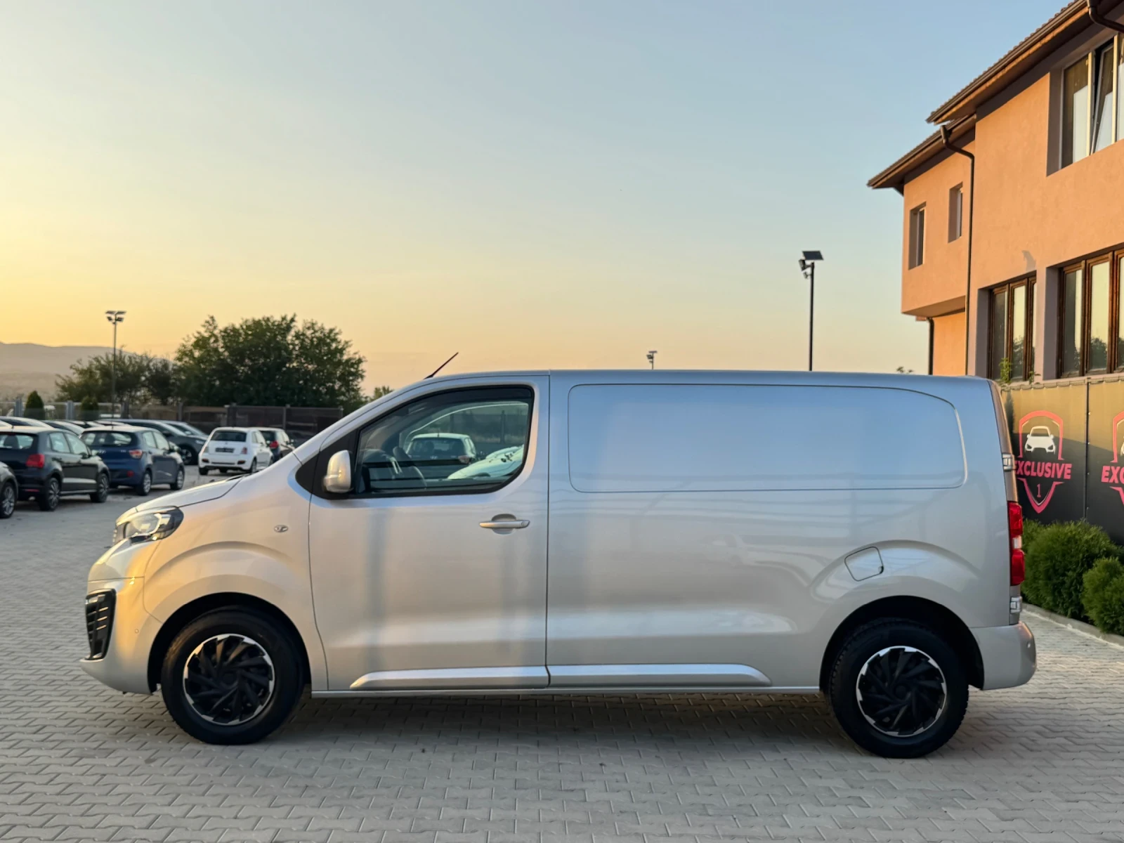Peugeot Expert 2.0HDI PREMIUM AVTOMAT, снимка 2 - Автомобили и джипове - 55787272