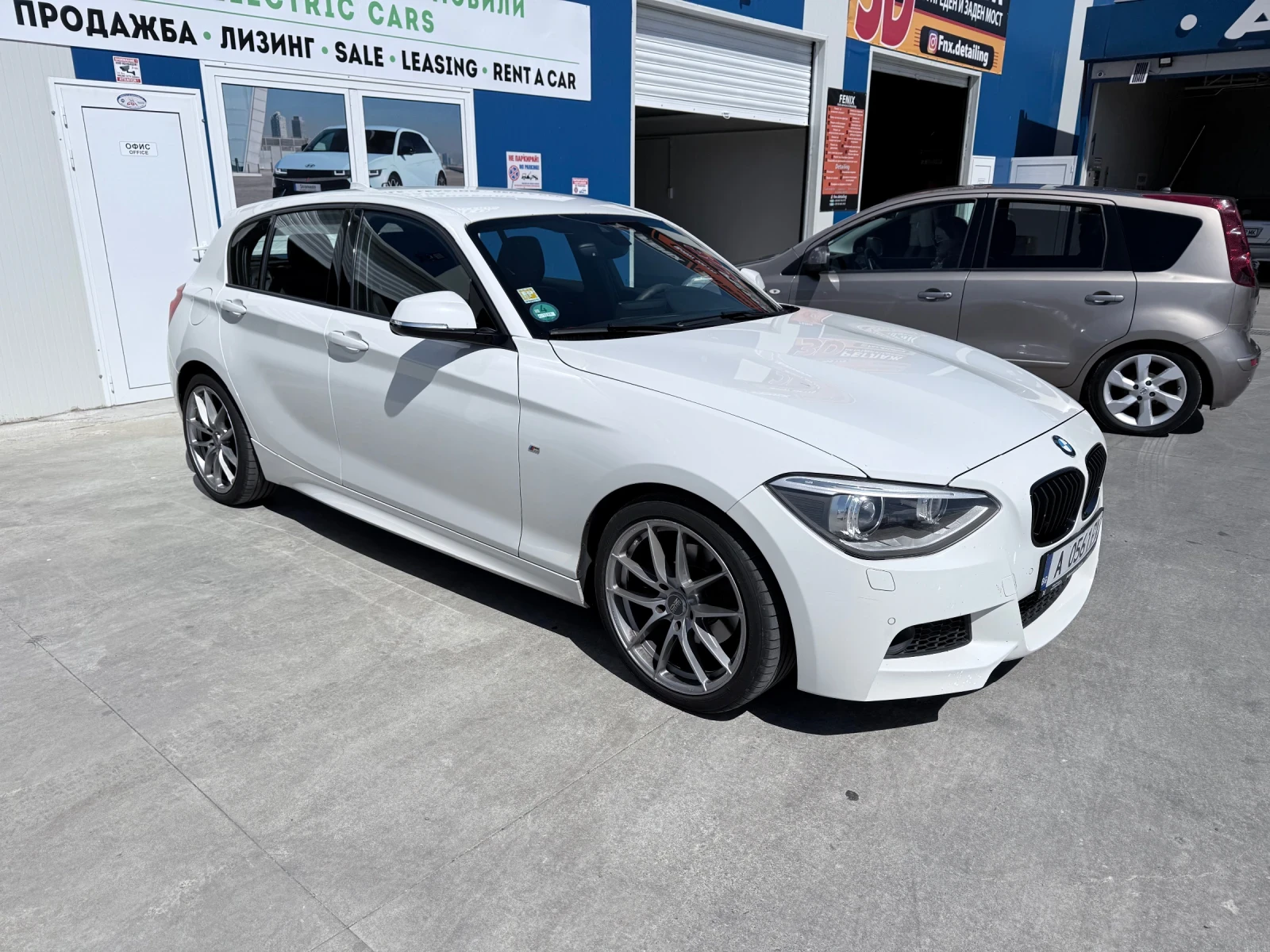 BMW 120  xDrive M пакет, снимка 2 - Автомобили и джипове - 56015674
