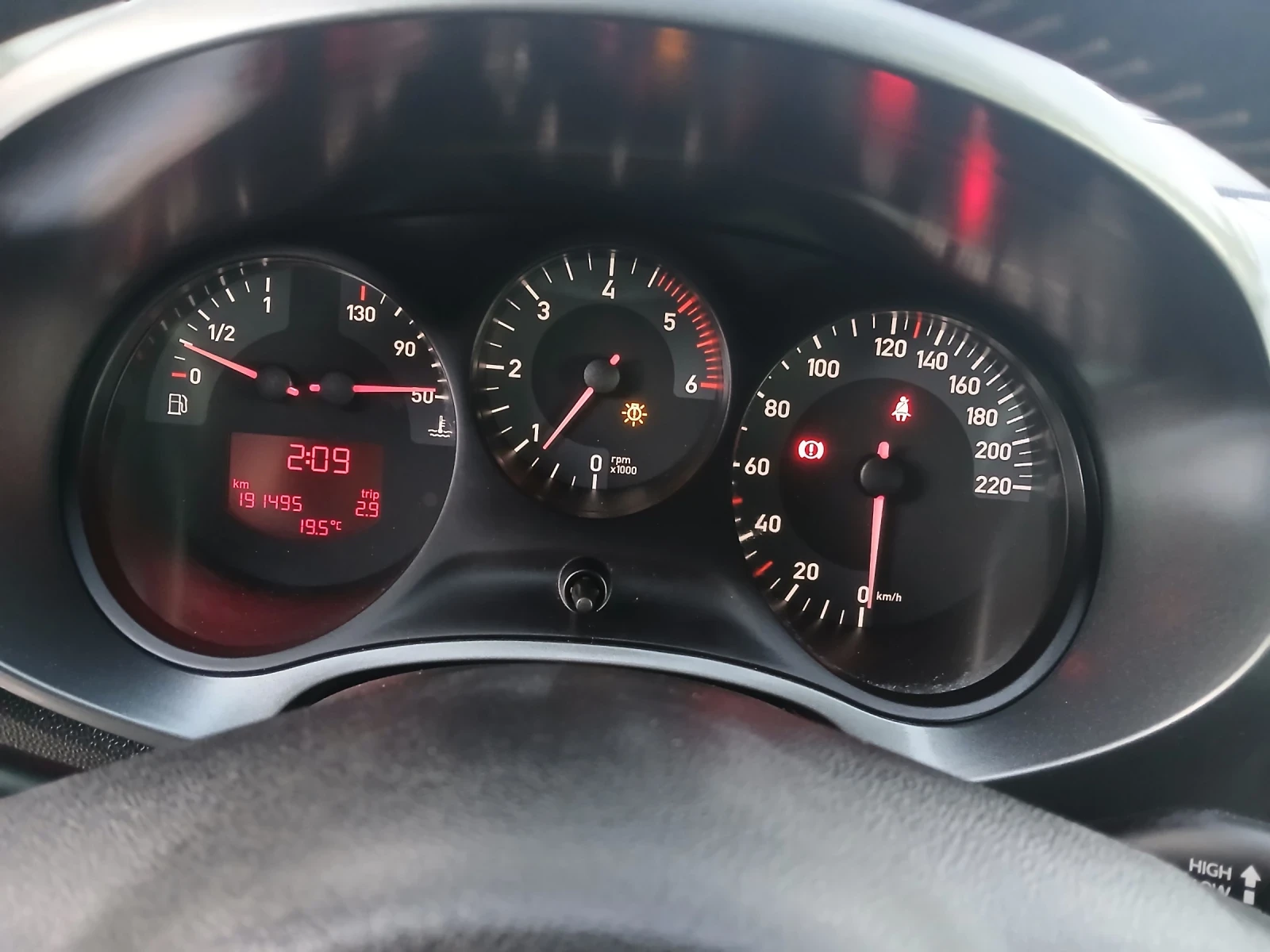 Seat Leon 1.9TDI 105кс , снимка 12 - Автомобили и джипове - 56364506
