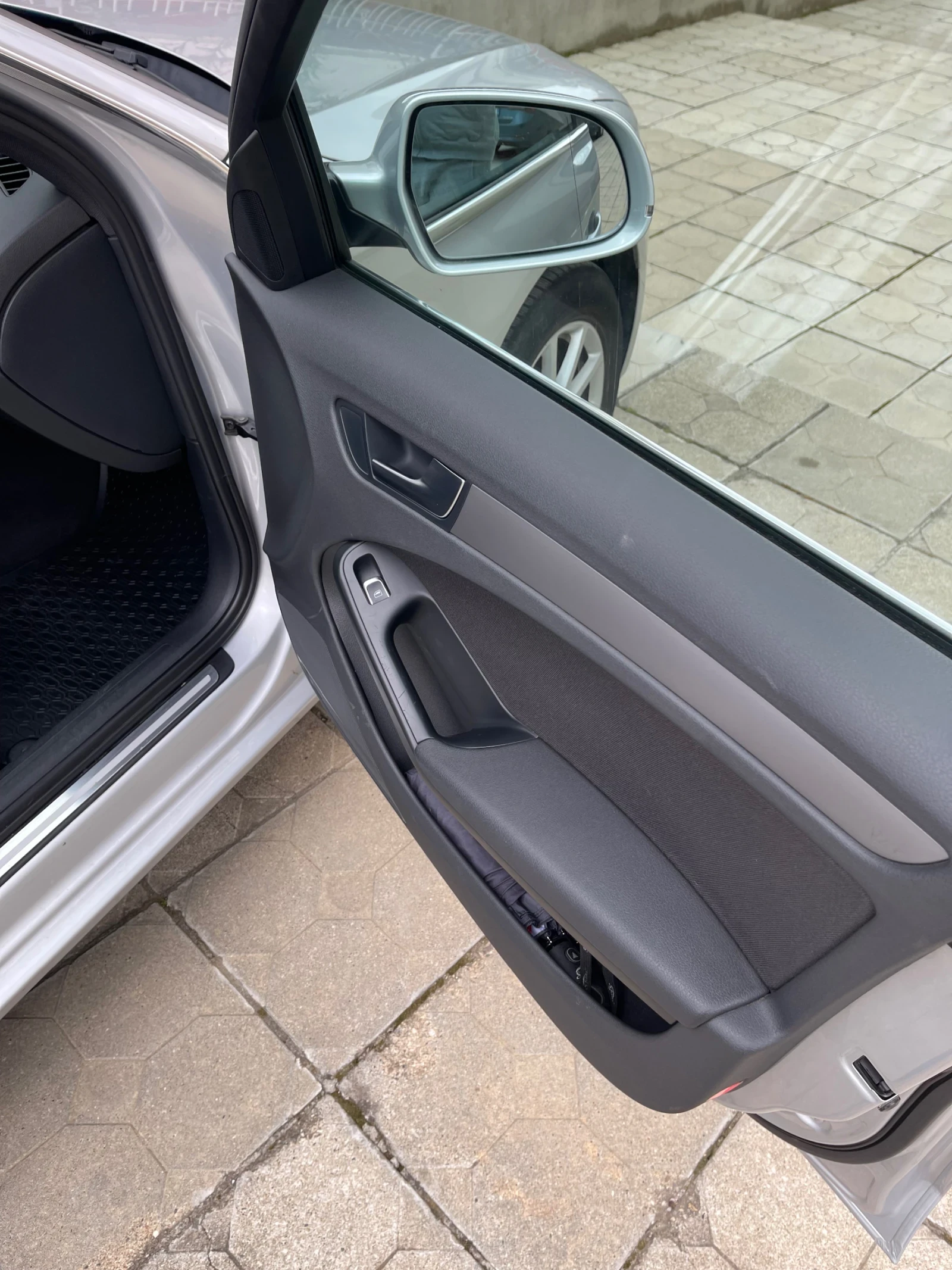 Audi A4 2000, снимка 14 - Автомобили и джипове - 56574685