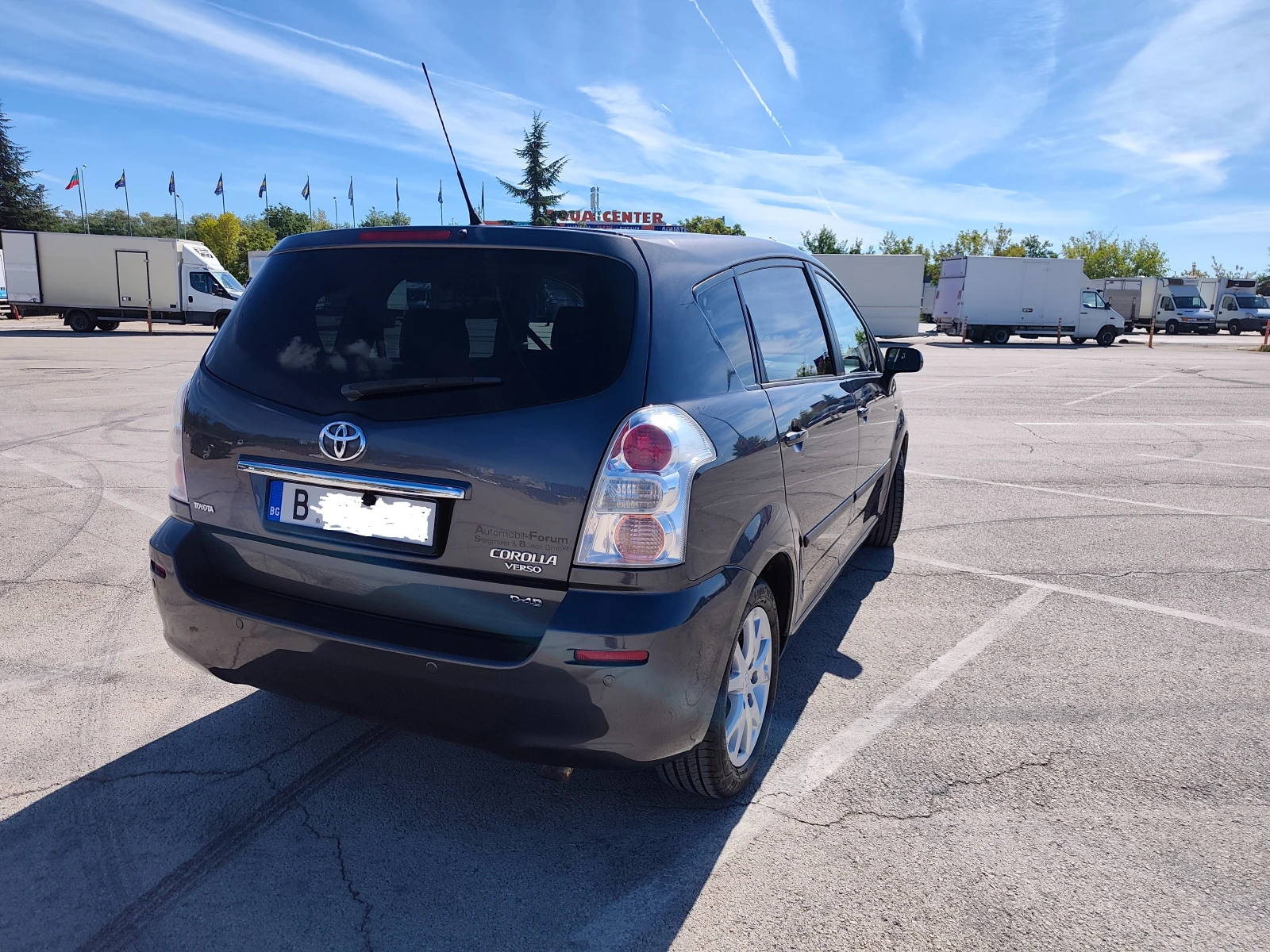Toyota Corolla verso D4D, снимка 4 - Автомобили и джипове - 56680817