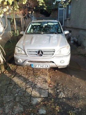  Mercedes-Benz ML 55 ...