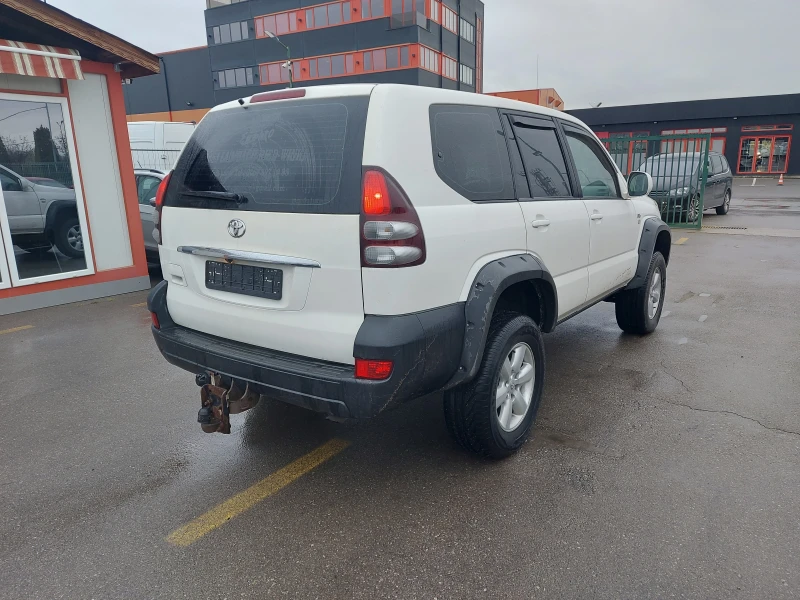 Toyota Land cruiser 3.0 D4-D 173 к.с, 6 скорости, снимка 6 - Автомобили и джипове - 47970834