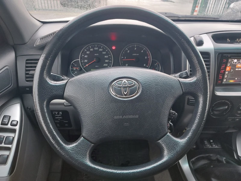 Toyota Land cruiser 3.0 D4-D 173 к.с, 6 скорости, снимка 12 - Автомобили и джипове - 47970834