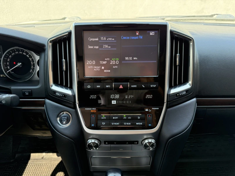 Toyota Land cruiser 200 4.5L V8, снимка 16 - Автомобили и джипове - 51341913