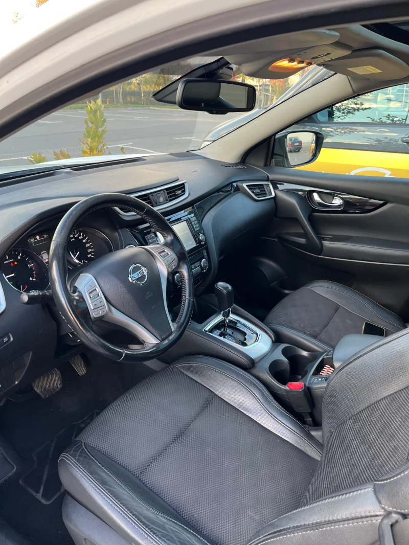 Nissan Qashqai, снимка 7 - Автомобили и джипове - 52177907