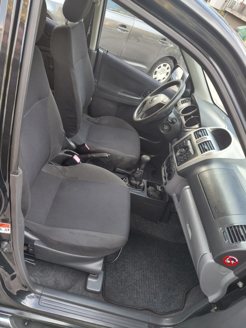 Suzuki Ignis 1.3 4WD, снимка 15 - Автомобили и джипове - 52382035