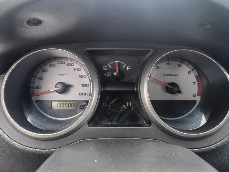 Suzuki Ignis 1.3 4WD, снимка 12 - Автомобили и джипове - 52382035