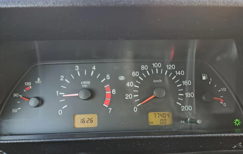 Lada Niva 1.7, снимка 9 - Автомобили и джипове - 52697162