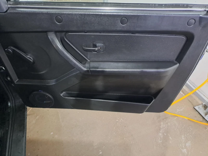 Lada Niva 1.7, снимка 5 - Автомобили и джипове - 52697162