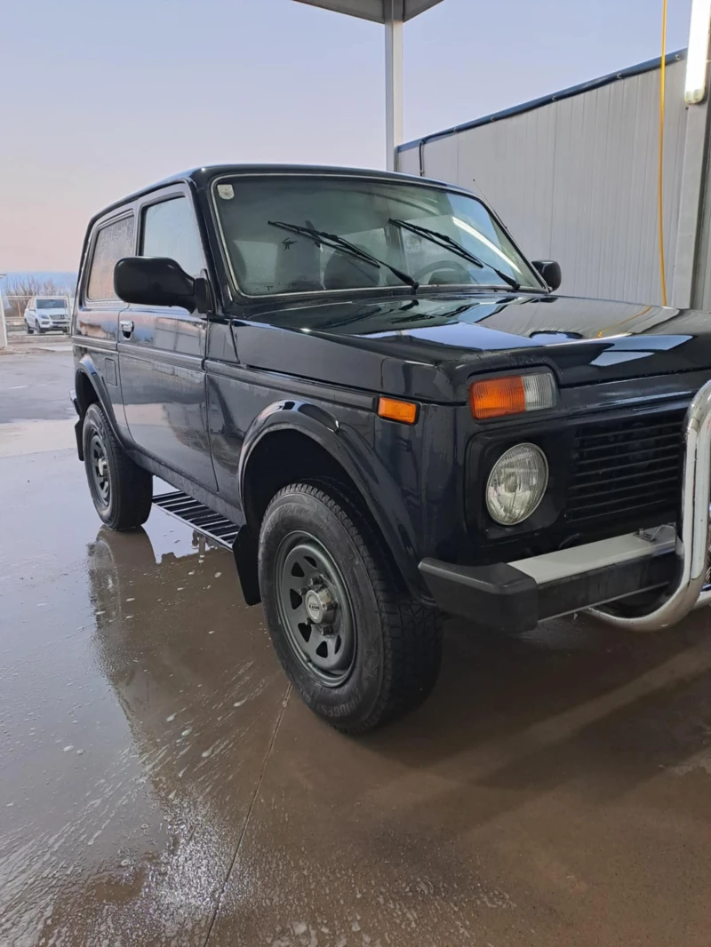 Lada Niva 1.7, снимка 6 - Автомобили и джипове - 52697162