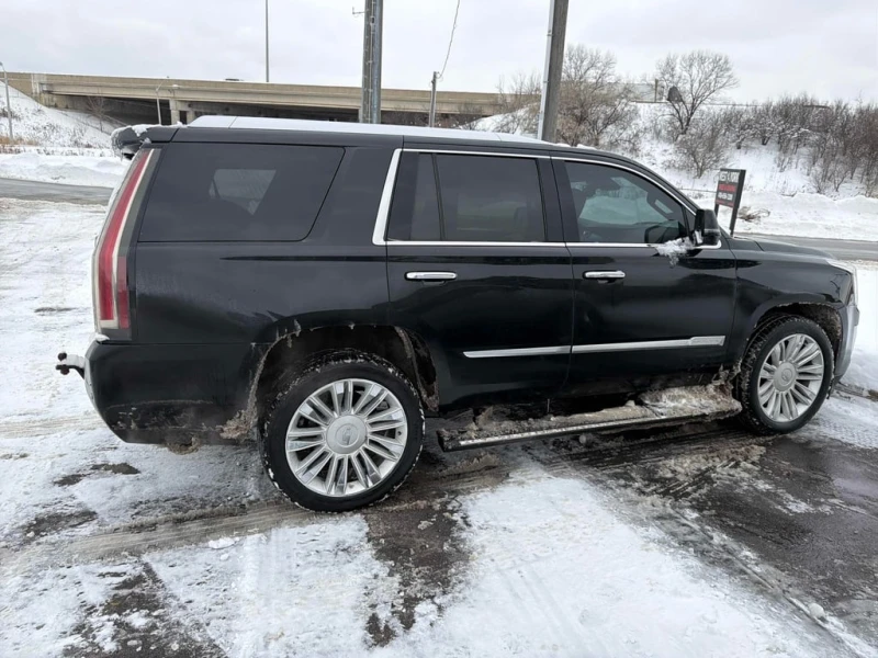 Cadillac Escalade * Platinum * CARFAX * БЕЗ ПЪРВОНАЧАЛНА ВНОСКА, снимка 3 - Автомобили и джипове - 53150825