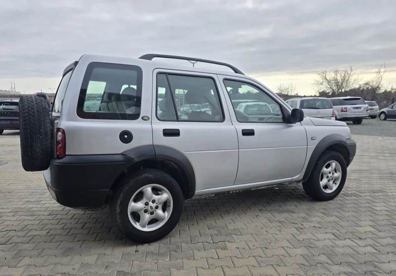 Land Rover Freelander 2.0TD4 4X4, снимка 4 - Автомобили и джипове - 53155205