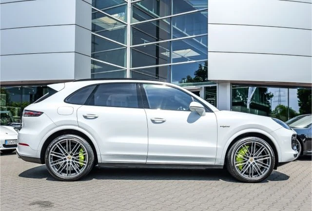 Porsche Cayenne  Turbo S E-Hybrid, снимка 4 - Автомобили и джипове - 49055895