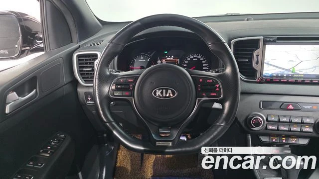 Kia Sportage, снимка 13 - Автомобили и джипове - 55983938
