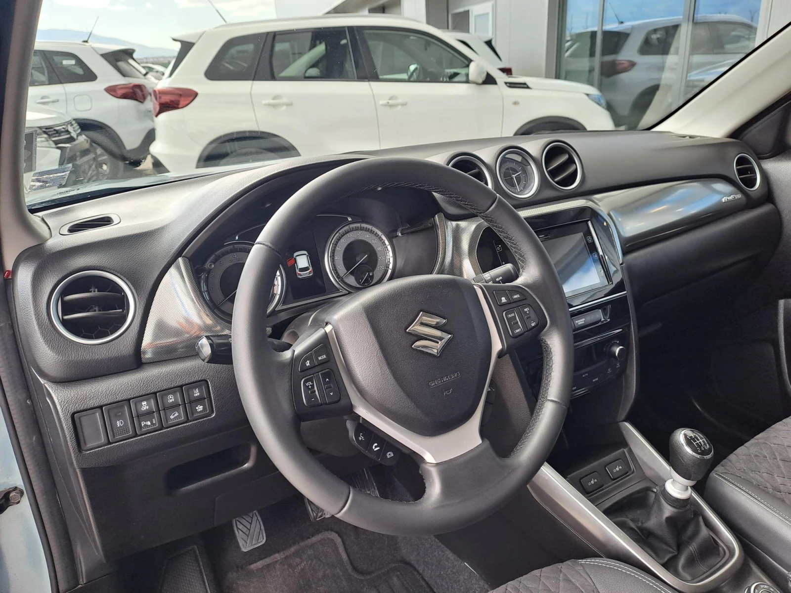 Suzuki Vitara 1.4 GLX S/R Booster Jet 4X4 HYBRID - изображение 8