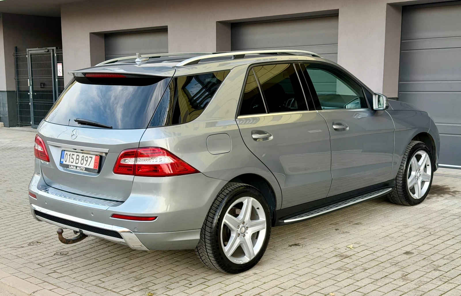 Mercedes-Benz ML 350 AMG Pack / 4 matic / !!! /  | Mobile.bg   4