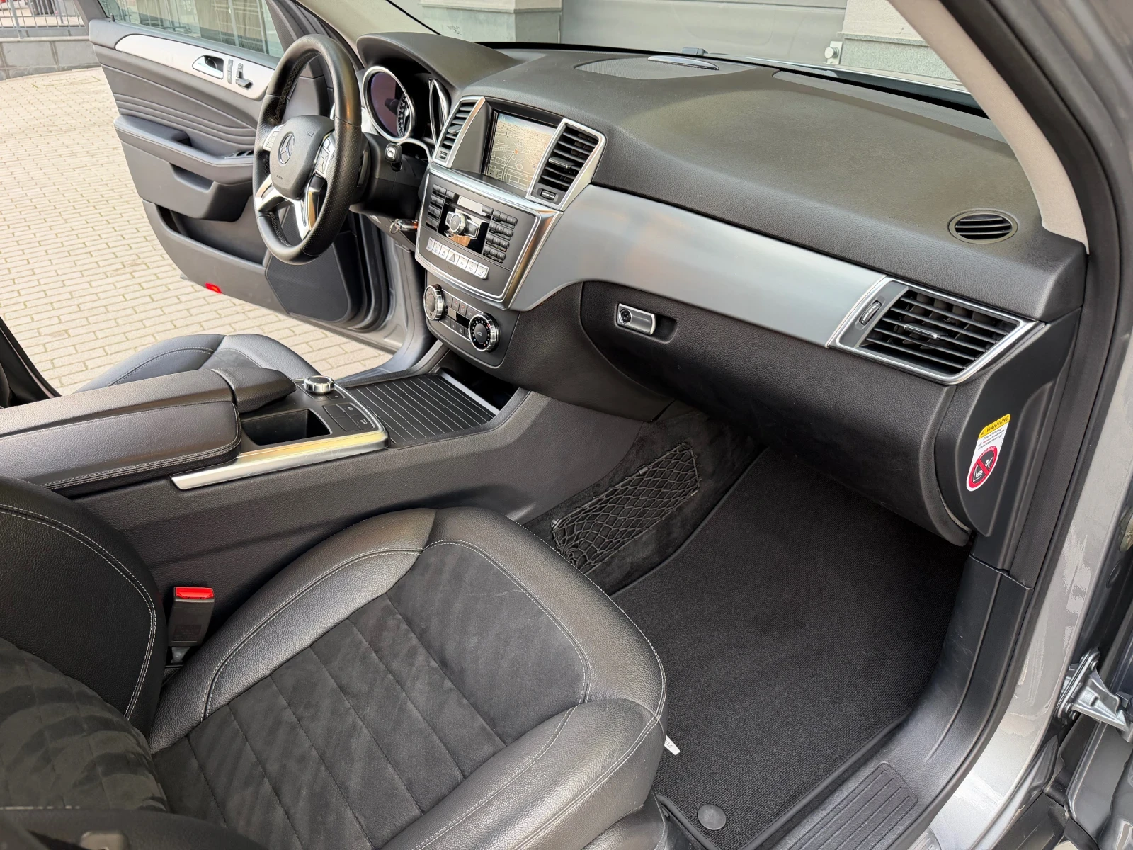 Mercedes-Benz ML 350 AMG Pack / 4 matic / !!! /  | Mobile.bg   11