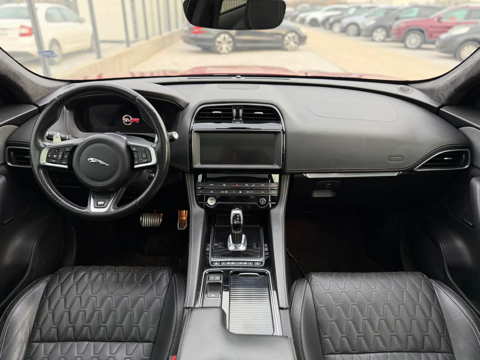 Jaguar F-PACE SVR | Mobile.bg   9