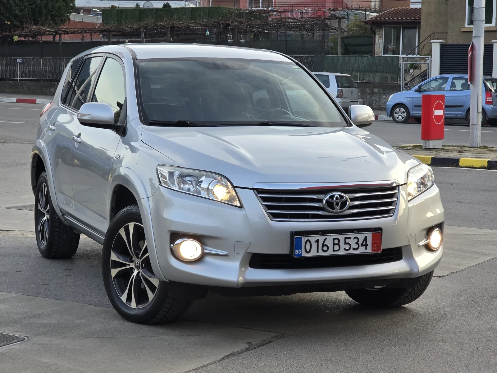Toyota Rav4     | Mobile.bg   2