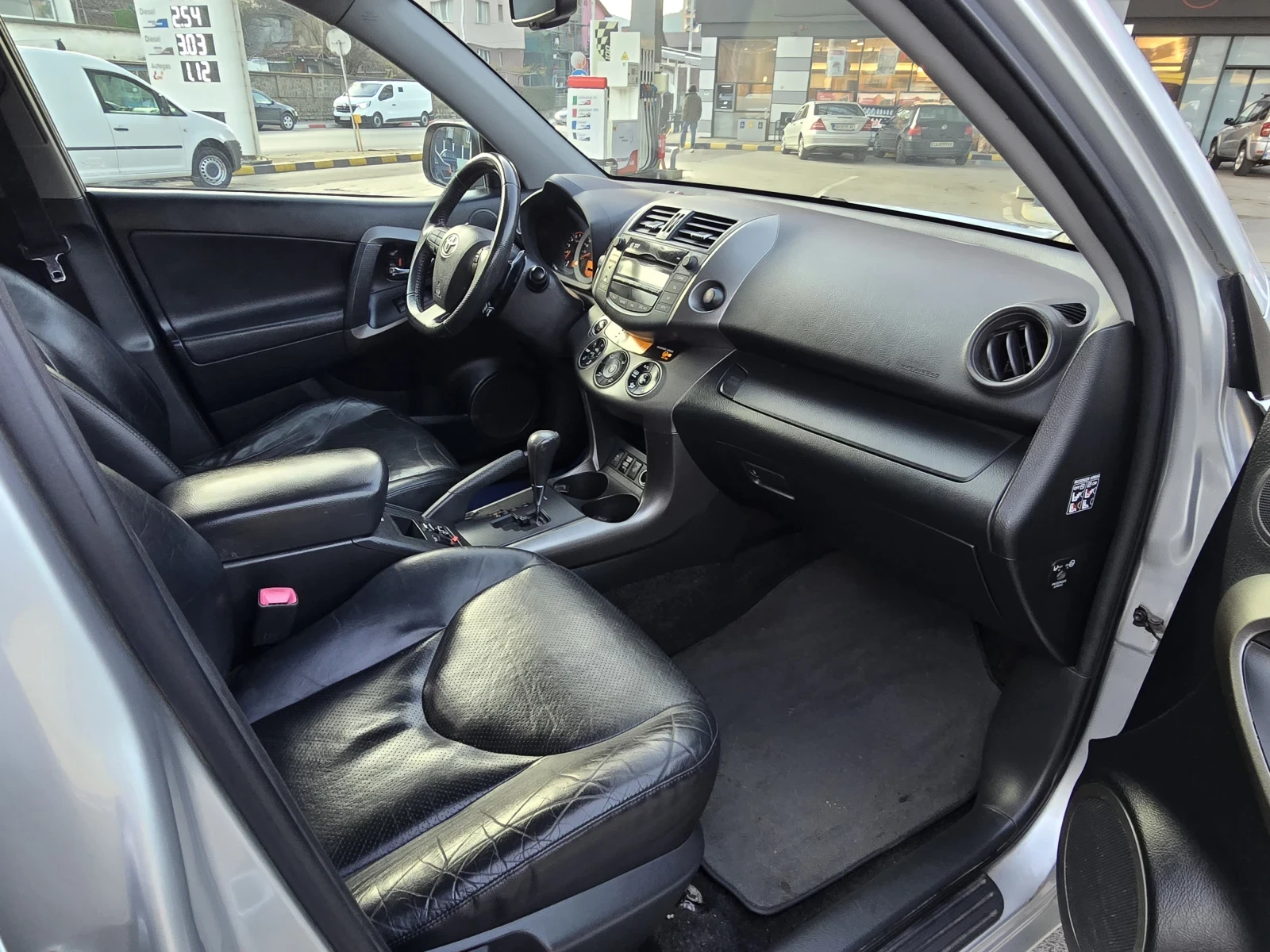 Toyota Rav4     | Mobile.bg   13