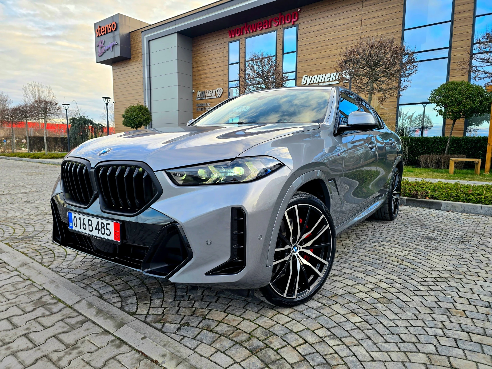 BMW X6 ��������!M-SPORT* FACELIF* PANO* SHADOW* CARBON*  | Mobile.bg � ����������� 1