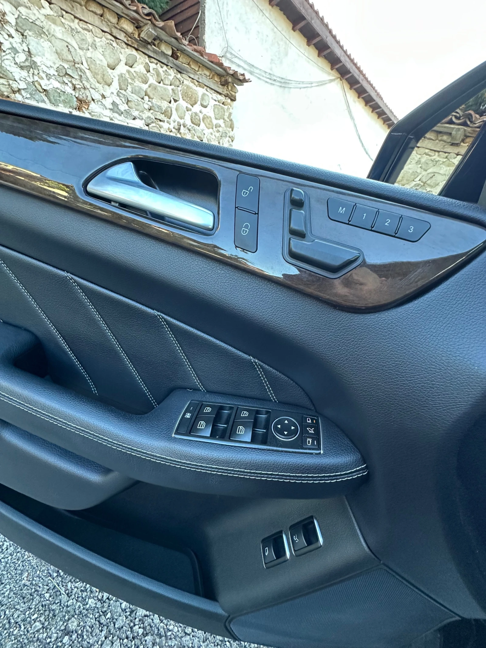 Mercedes-Benz GL 450 3.0i V6 biturbo, снимка 8 - Автомобили и джипове - 55242927