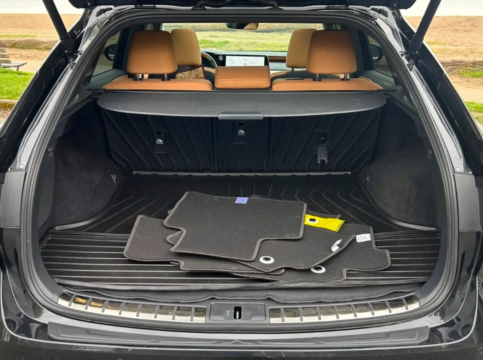 Lexus RX 350h, снимка 16 - Автомобили и джипове - 55399075