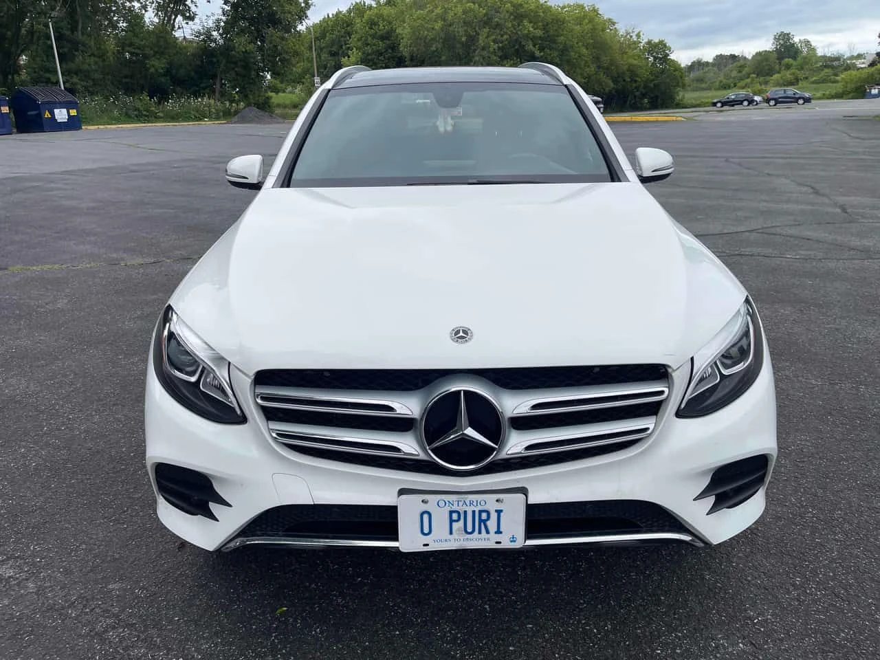 Mercedes-Benz GLC 300 4MATIC | CARFAX | АВТОКРЕДИТ БЕЗ ПЪРВОНАЧАЛНА, снимка 2 - Автомобили и джипове - 55470496