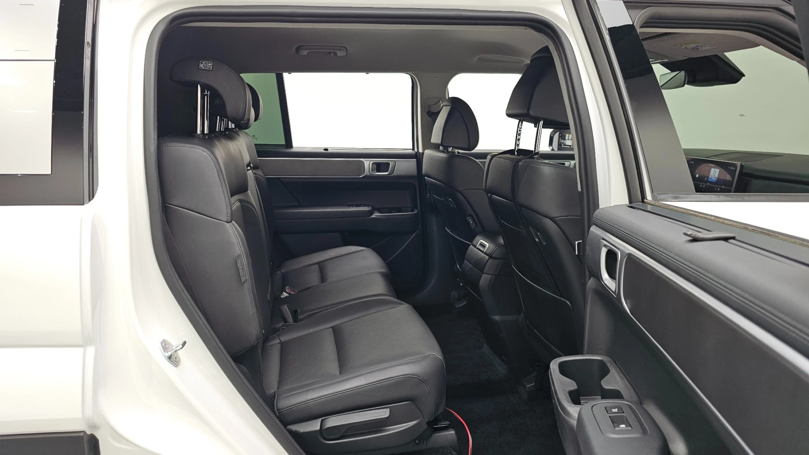 Hyundai Santa fe 2.5 T-GDI 2WD Prestige, снимка 10 - Автомобили и джипове - 55597535