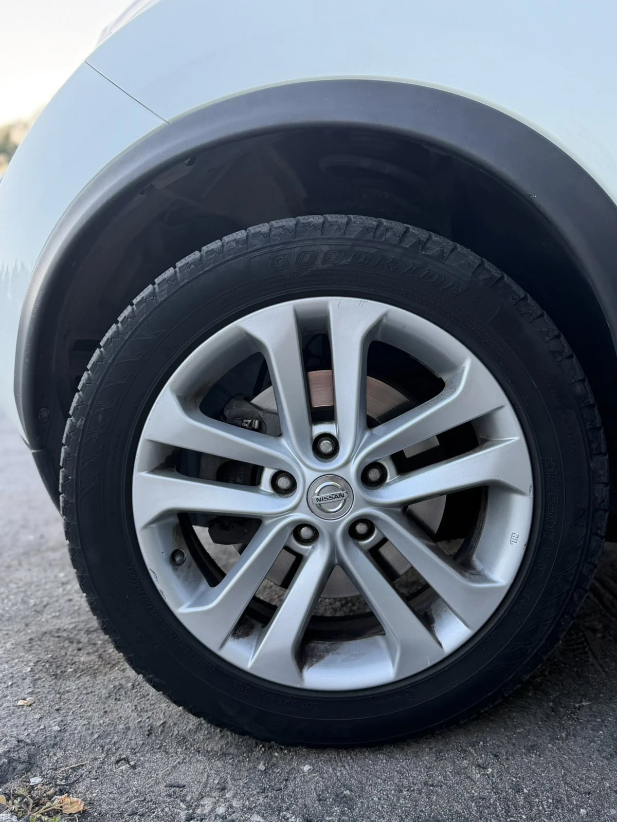 Nissan Juke, снимка 9 - Автомобили и джипове - 55627839