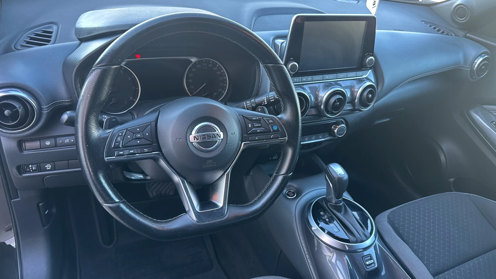 Nissan Juke DIG-TEKNA, снимка 11 - Автомобили и джипове - 55644965