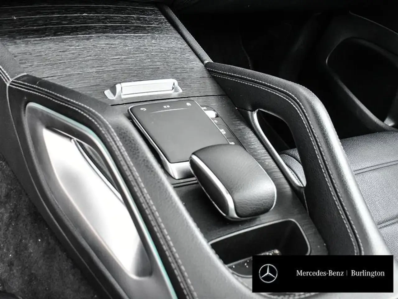 Mercedes-Benz GLE, снимка 13 - Автомобили и джипове - 56183845