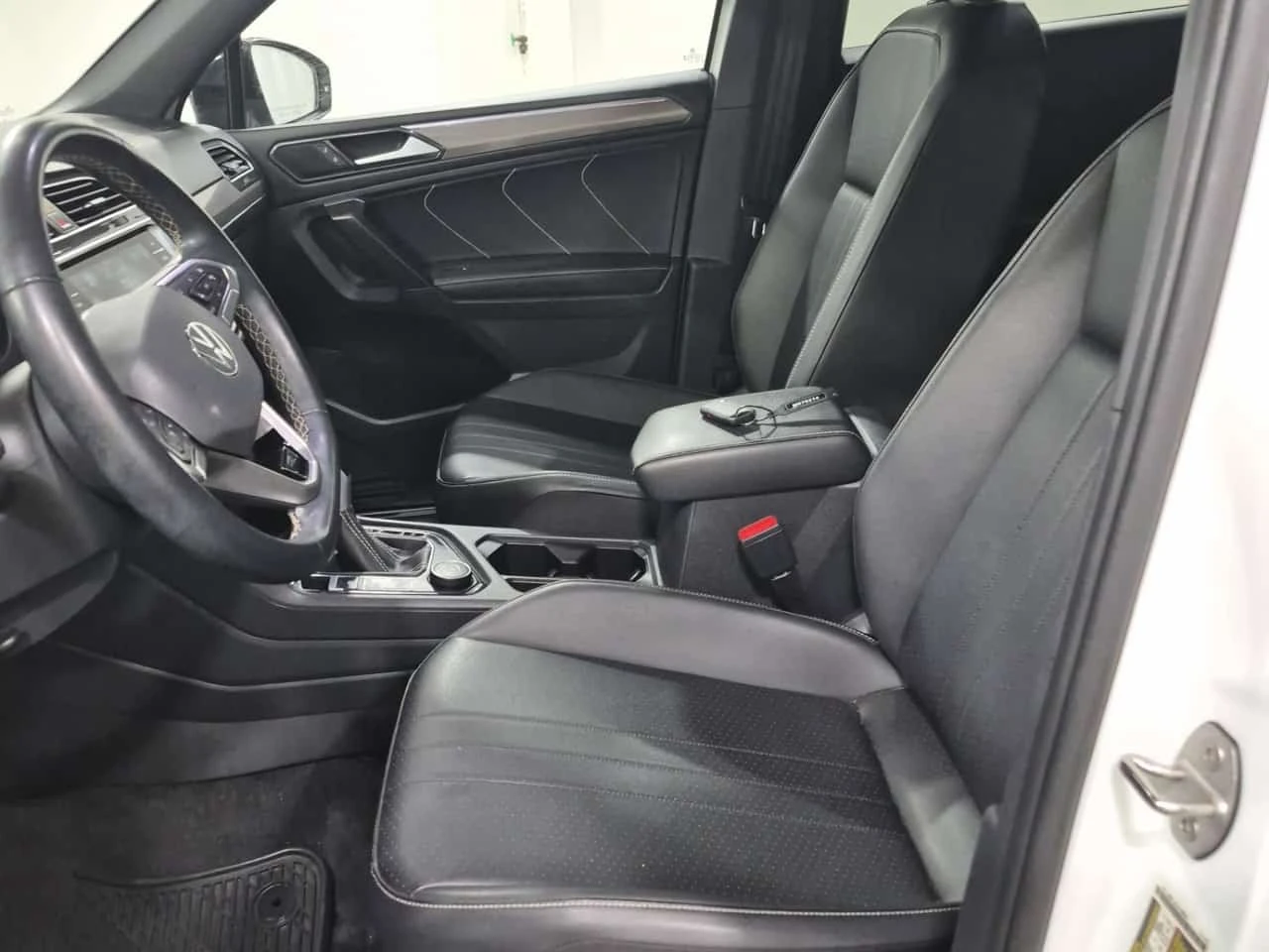 VW Tiguan * Comfortline R Line Black Edition * CARFAX * ���� | Mobile.bg � ����������� 10