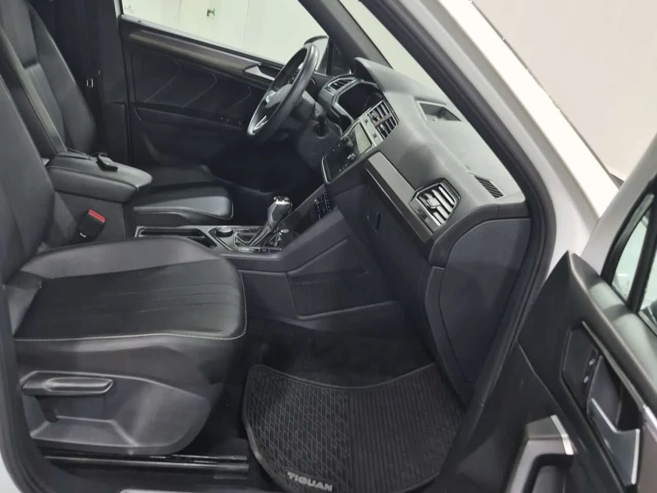 VW Tiguan * Comfortline R Line Black Edition * CARFAX * ���� | Mobile.bg � ����������� 11