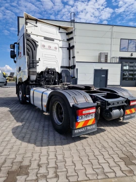 Renault T 520   | 2022| 322 000|  1 . | Mobile.bg    4