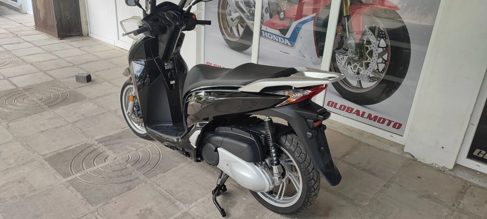 Honda Sh 300i - изображение 2