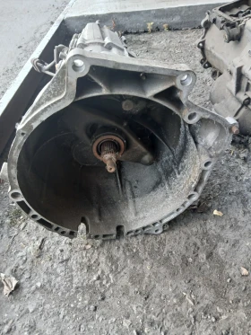 2300-7533513 скорости ръчни BMW E90/91, снимка 1
