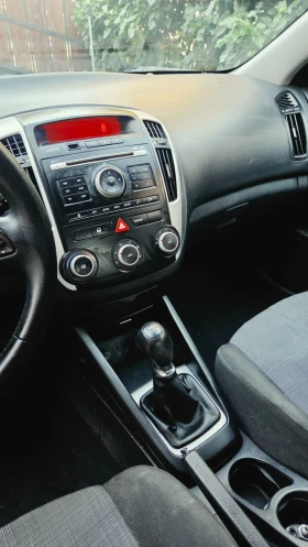 Kia Ceed 1.4 бензин/газ/верига, снимка 8