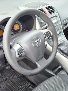 Обява за продажба на Toyota Auris 1.8i #Facelift #Keyless #6 скорости #Swiss  ~12 900 лв. - изображение 11