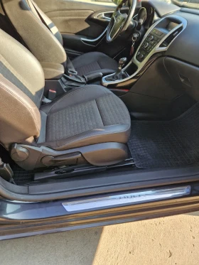 Opel Astra 1.7 GTC - 5300 € / 10365.90 лв. - 25059401 9