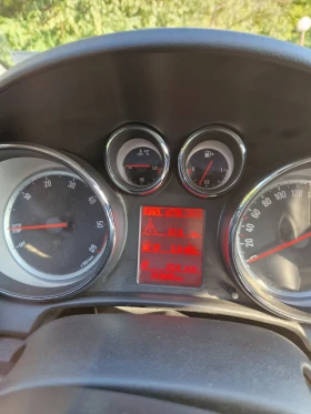 Opel Astra 1.7 GTC - 5300 € / 10365.90 лв. - 25059401 14