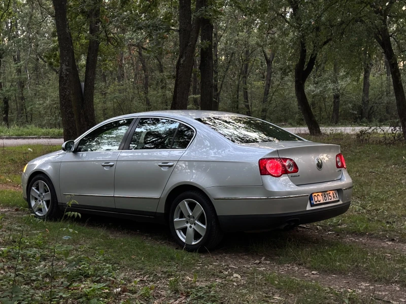 VW Passat 2.0 TDI, снимка 4 - Автомобили и джипове - 47342643