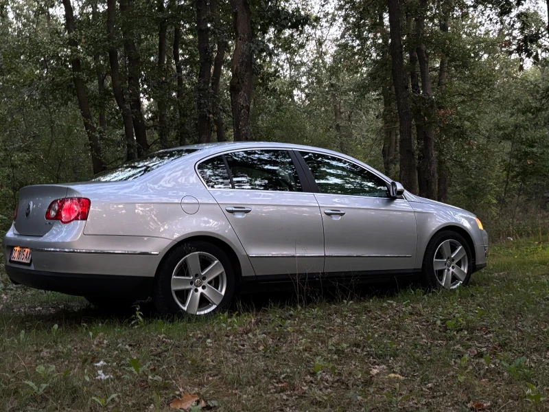 VW Passat 2.0 TDI, снимка 8 - Автомобили и джипове - 47342643