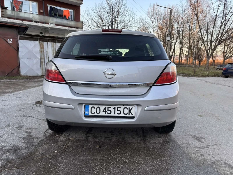 Opel Astra, снимка 5 - Автомобили и джипове - 48732122