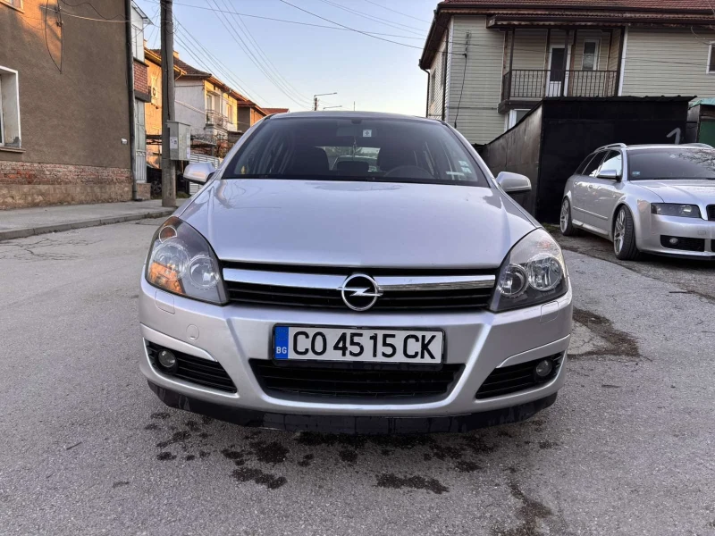 Opel Astra, снимка 6 - Автомобили и джипове - 48732122