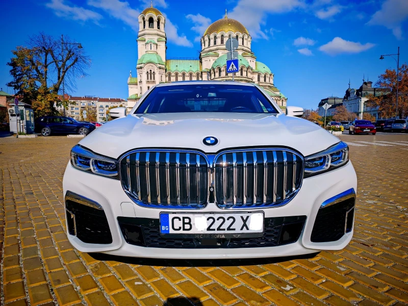 BMW 740 Li, Всички екстри, Фейслифт, М-пакет на 90х км, снимка 7 - Автомобили и джипове - 48970756