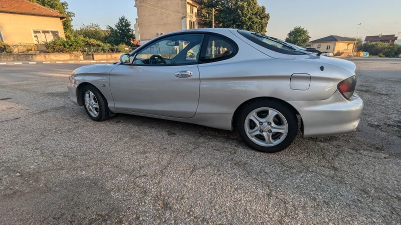 Hyundai Coupe, снимка 7 - Автомобили и джипове - 49453559