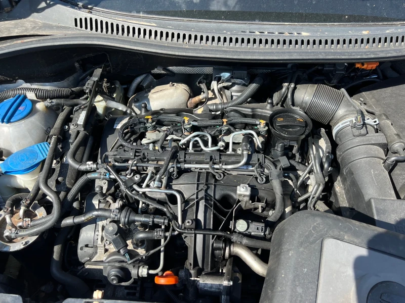 Seat Altea 2.0 tdi, снимка 8 - Автомобили и джипове - 51672335