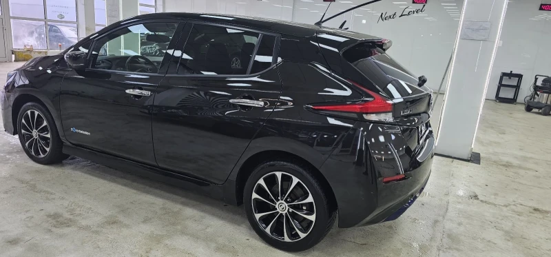 Nissan Leaf  N-CONNECTA камера 360 FullLed/Virtual/Подгрев BOSE, снимка 3 - Автомобили и джипове - 52007566